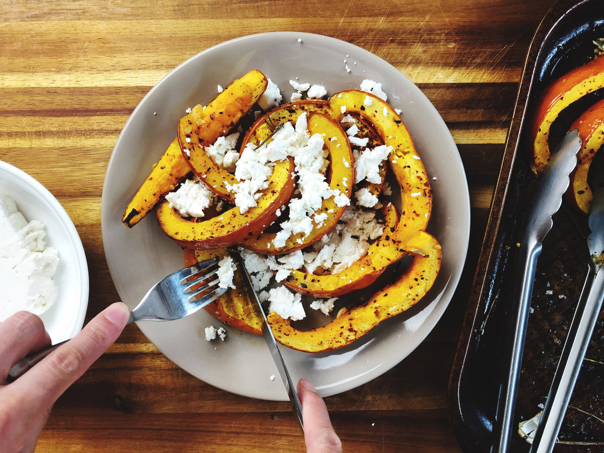 Calabaza asada con queso feta y miel